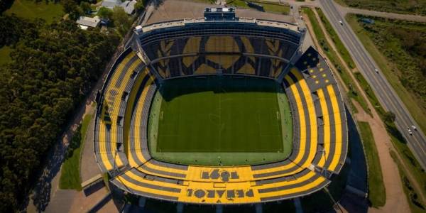 Estadio Campe�n del Siglo