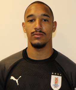 Lucas Monz�n