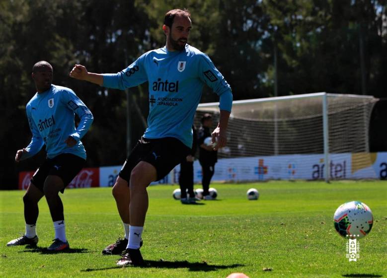 Pen�ltimo entrenamiento en Uruguay